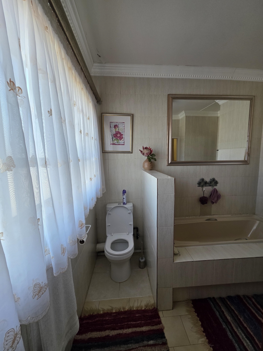 3 Bedroom Property for Sale in Naudeville Free State